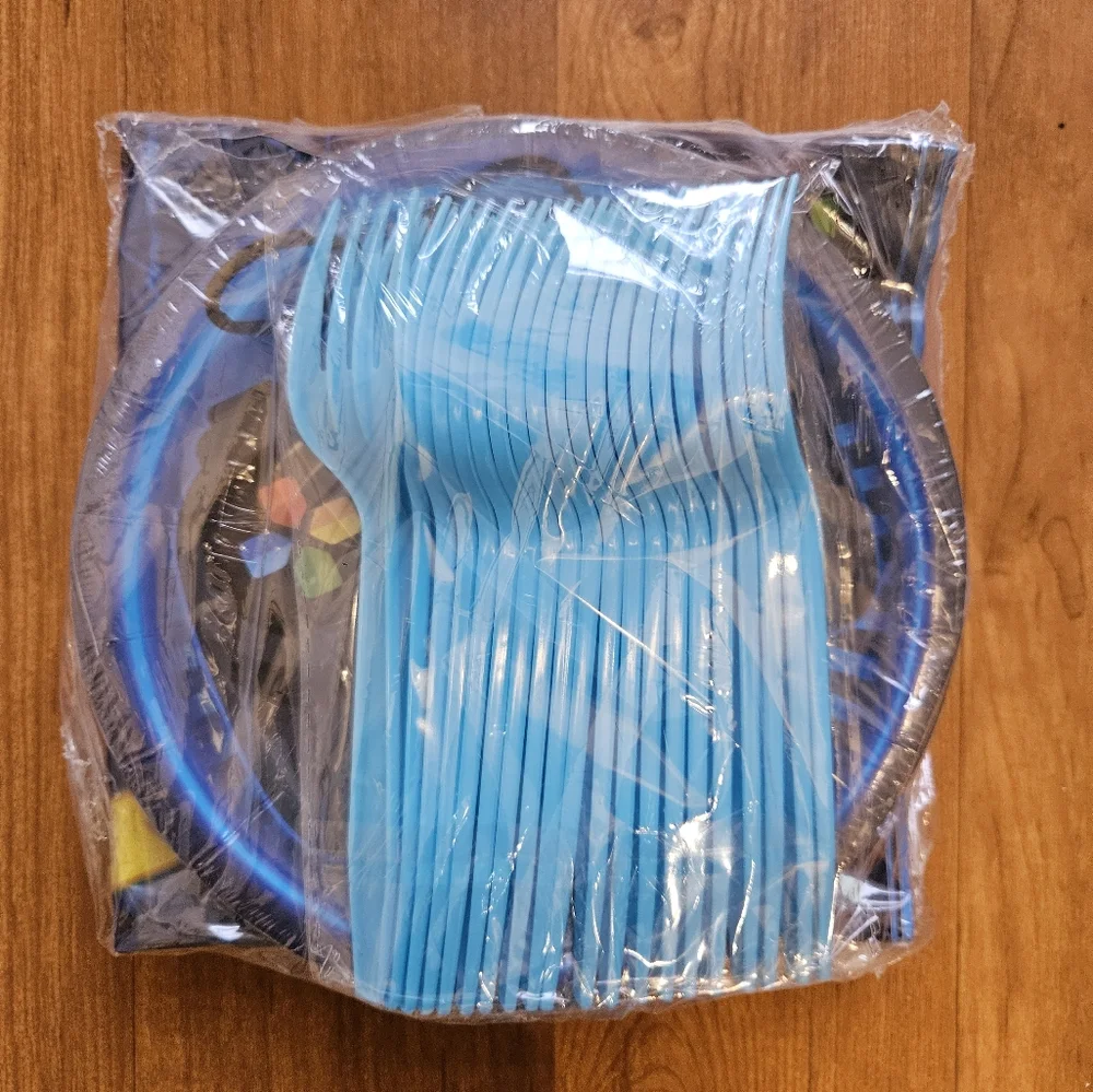 Blue Gamer Party Supplies Set